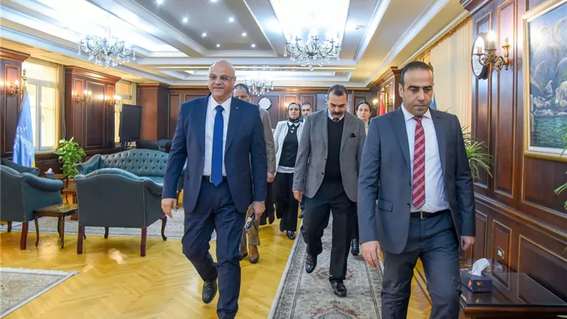 وصول محافظ الإسكندرية إلى ديوان المحافظة عقب أداء اليمين الدستورية