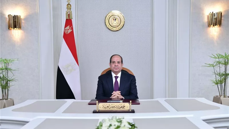 الرئيس السيسي يهنئ الجالية المصرية المسلمة بالخارج بمناسبة حلول شهر رمضان