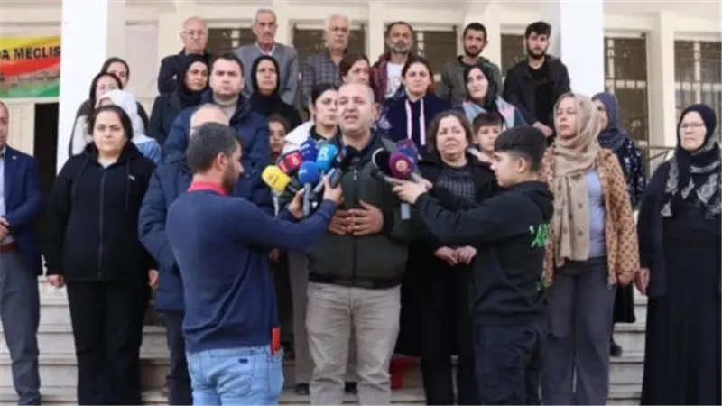 بعد الاتفاق.. أول دفعة من مهجري عفرين يعودون لديارهم مجددا