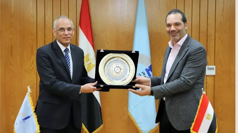 «القومي للبحوث» يوقع بروتوكول تعاون تنموي لدعم الفئات الأكثر احتياجا