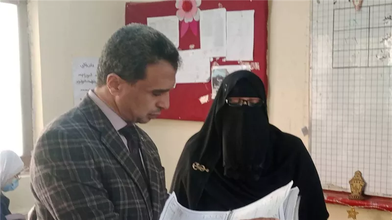 وكيل تعليم كفر الشيخ يحضر طابور الصباح بمدرسة هدى شعراوي