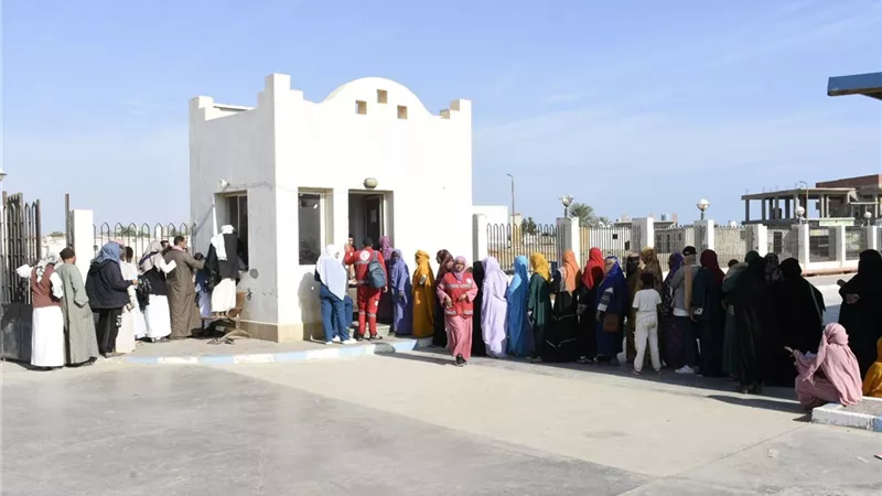 10 آلاف مستفيد من قافلة جامعة عين شمس التنموية لمحافظة البحر الأحمر