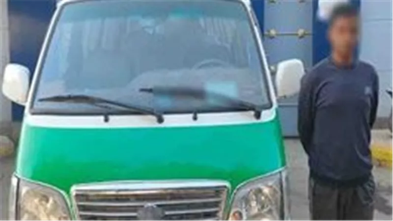 أمن بني سويف يضبط سائق ميكروباص بتهمة التعدي على سيدة وابنتها