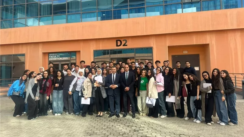     10 ورش عمل تطبيقية تعزز مهارات طلاب كلية الحقوق بالجامعة الألمانية 