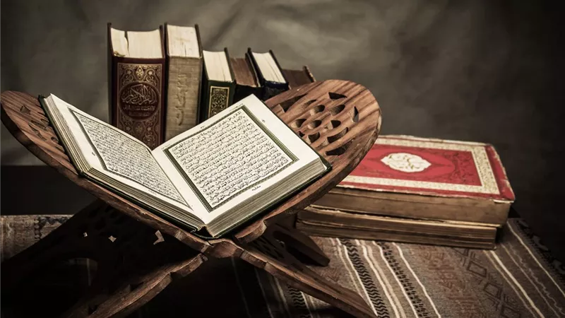 أستاذ بالأزهر يروي قصة عبدالله بن أبي سرح| خاص