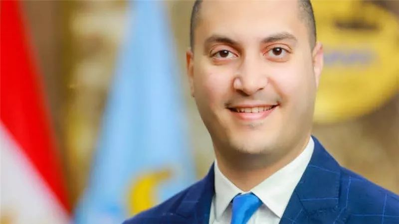 رئيس جامعة كفر الشيخ يهنئ الدكتور عمرو البشبيشي بتجديد الثقة نائبًا لمحافظ
