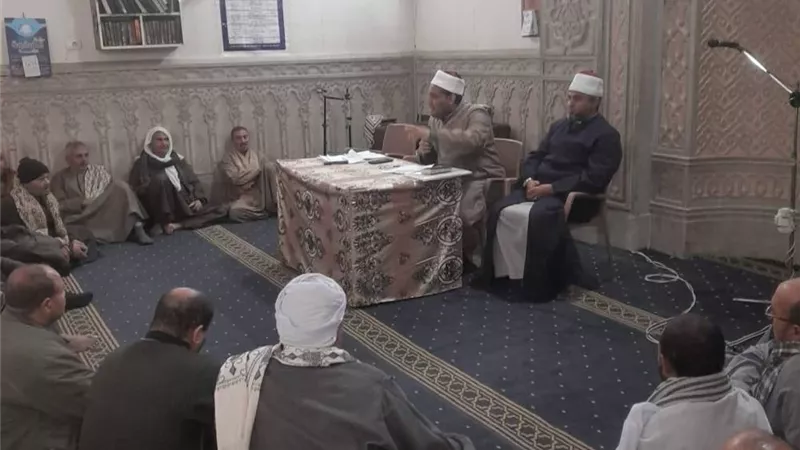 التعامل الحسن مع رواد المساجد في دورة تدريبية لـ«العمال والمؤذنين» 