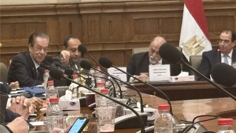 عدلي حسين: مصر بلا إدارة محلية حقيقية منذ 2011.. والمحافظ مجرد منفذ