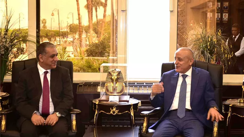 محافظ الأقصر يستقبل القنصل البريطاني لبحث سبل تعزيز التعاون