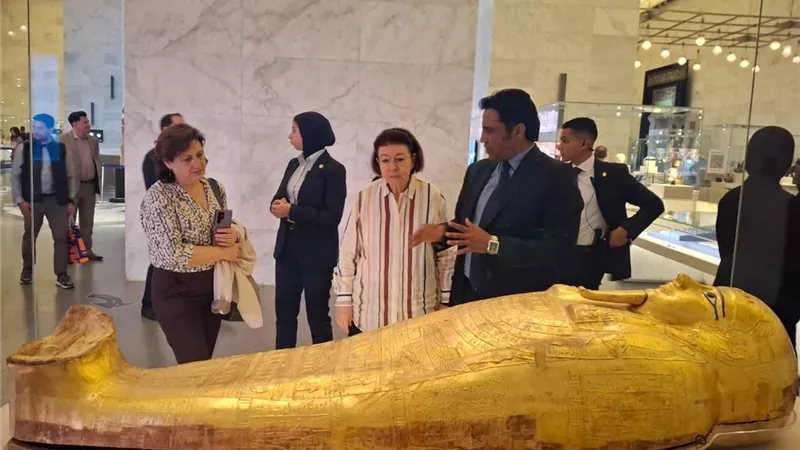 وزيرة الثقافة اليونانية تزور المتحف القومي للحضارة |صور