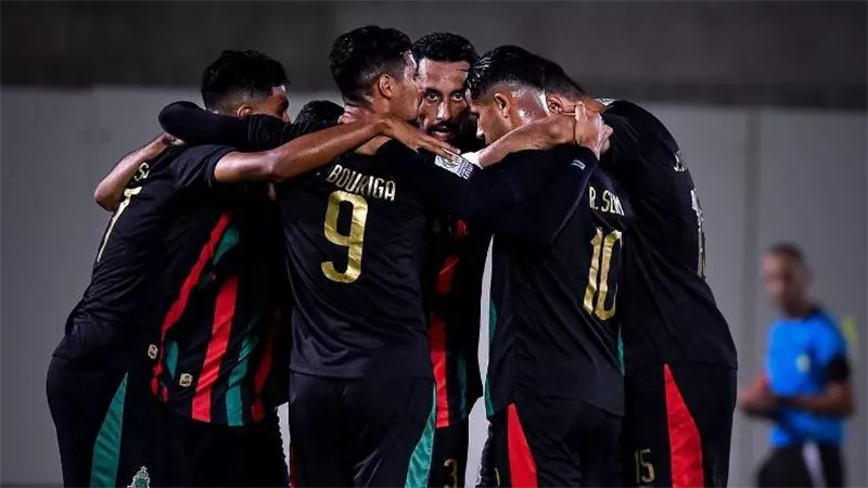 صدام مصري مغربي بين بيراميدز والجيش الملكي بدوري أبطال أفريقيا 