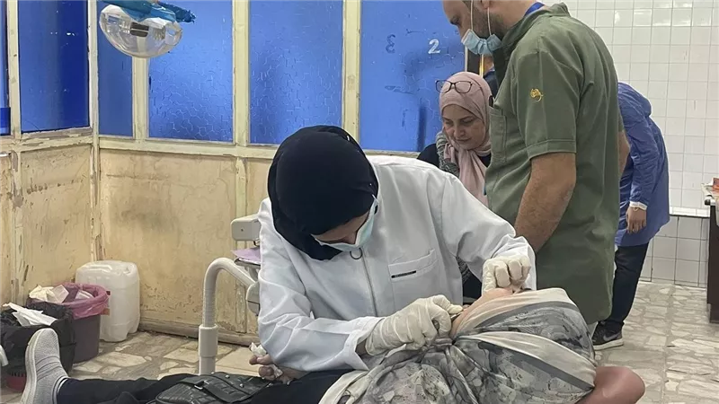 أزمة الخريجين.. «أطباء الأسنان» تحذر من تدهور جودة التعليم والخدمة الصحية