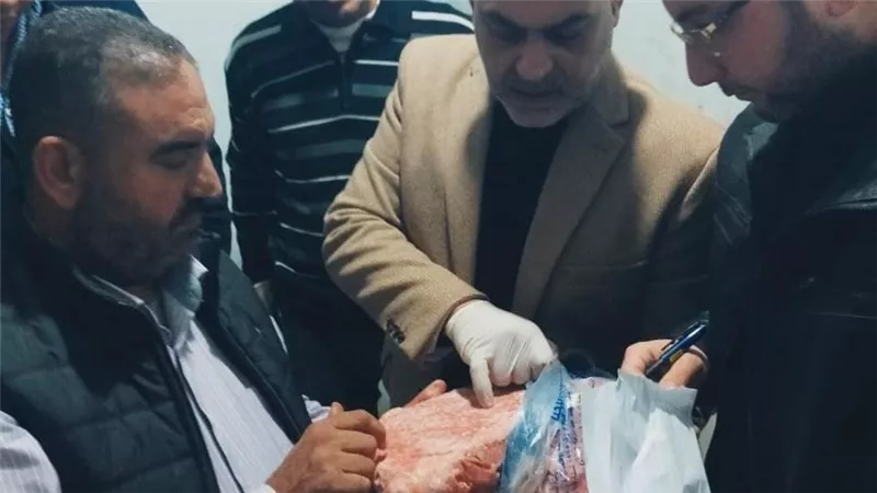 «بيطري القليوبية» تضبط 1.5 طن لحوم غير صالحة قبل رمضان