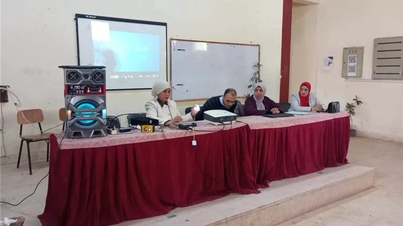 تدشين مبادرة «الفلسفة مرآة الذات» لتنمية الوعي الناقد بالإسماعيلية