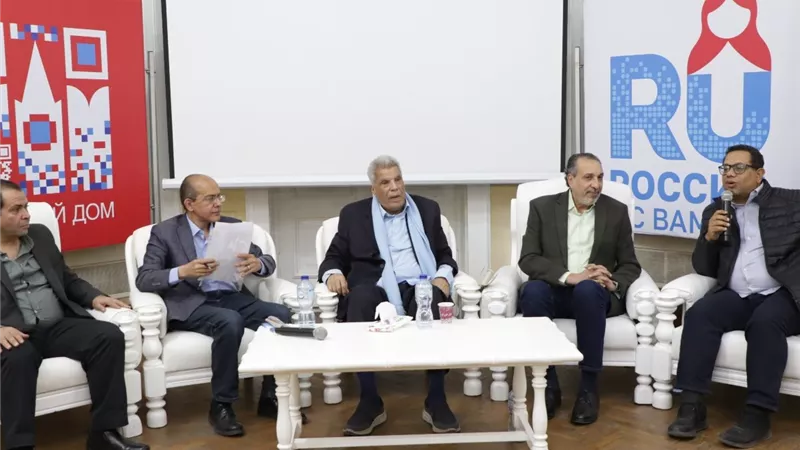 جمعية «حتحور للثقافة والفنون» تكرم الأديب الكبير إبراهيم عبد المجيد