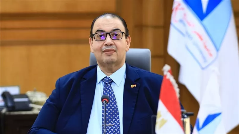 رئيس جامعة كفر الشيخ يهنئ الصحفيين والإعلاميين بمناسبة حلول شهر رمضان