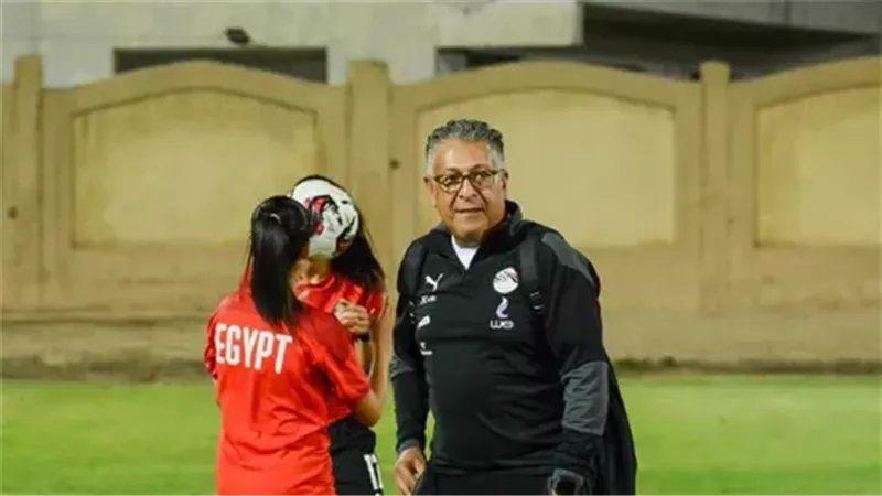 محمد كمال مديرا فنيا لمنتخب الكرة النسائية
