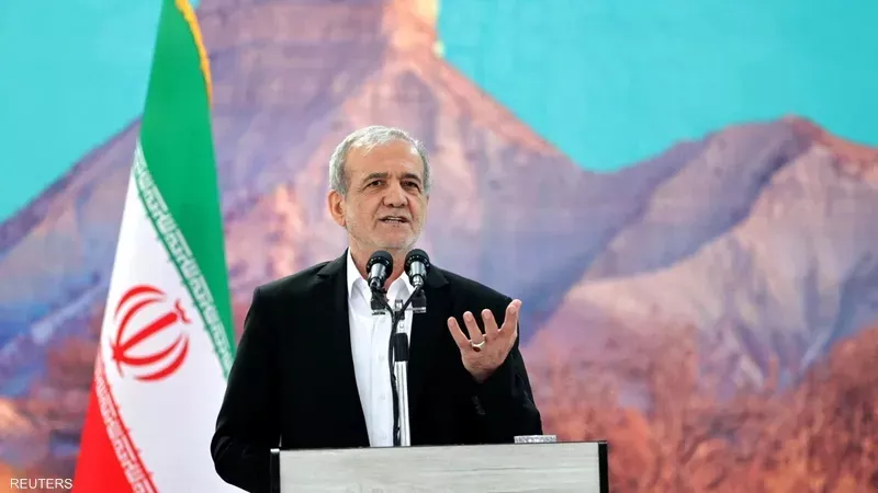 الرئيس الإيراني: العلاقات مع موسكو أعظم من أي وقت مضى