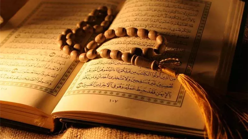 كيف كان النبي يقضي يومه في رمضان؟.. رمضان عبد الرازق يجيب