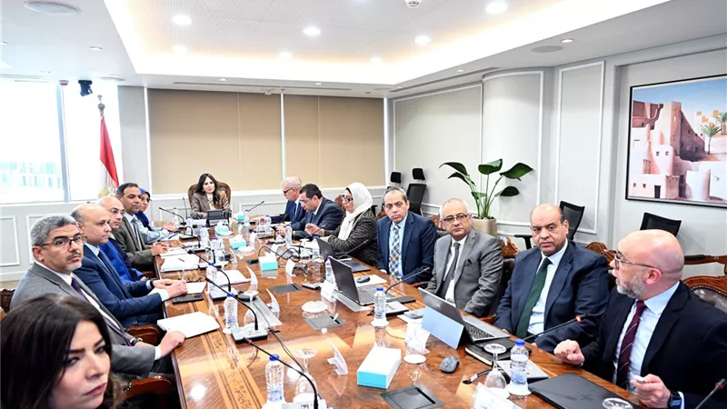 وزيرة الإسكان تستعرض جهود 