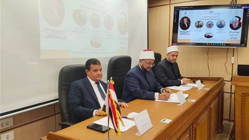 البحوث الإسلامية يختتم «أسبوع الدعوة» بجامعة الأقصر برسائل قوية للشباب