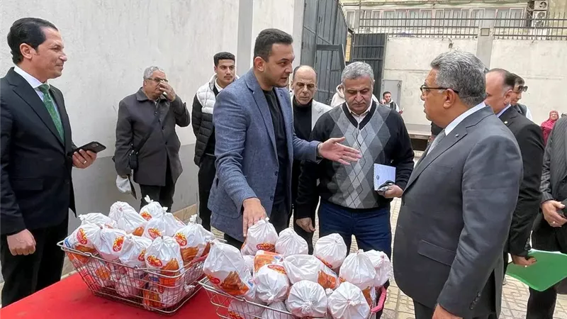 محافظ الدقهلية يتفقد سيارات «مستقبل مصر» لبيع الدواجن