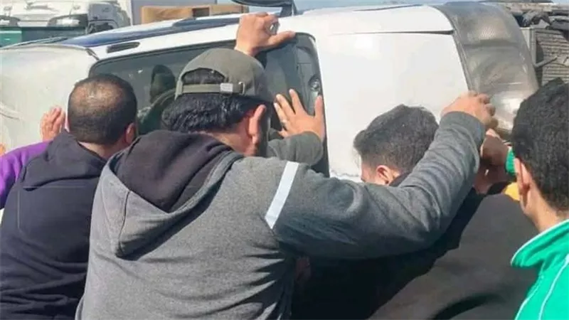 أسماء 10 مصابين في تصادم ميكروباص وربع نقل بطريق بنها–شبرا الحر