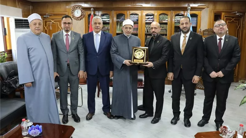 جامعتا الأزهر والعين العراقية تبحثان تعزيز التعاون العلمي والأكاديمي