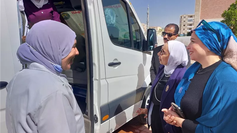 الكشف على 828 مواطنًا خلال قافلة طبية بمدينة المستقبل في الإسماعيلية
