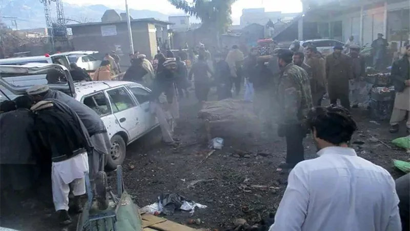 16 قتيلا وإصابة العشرات في انفجار بكراتشي الباكستانية