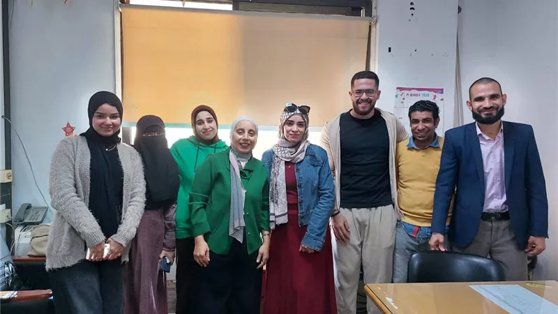 وكيل «صحة الإسماعيلية» تهنئ العاملين بالمديرية بمناسبة حلول شهر رمضان
