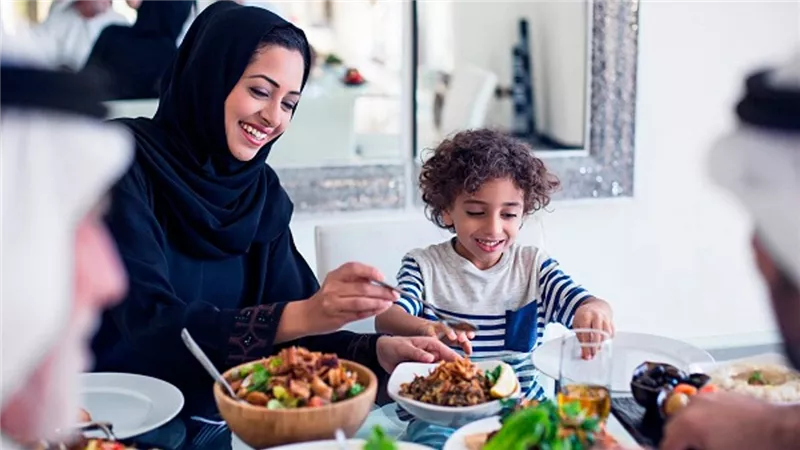 «أول صيام لطفلك».. كيف نحوله من اختبار صعب إلى ذكرى سعيدة؟