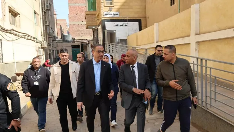 محافظ الجيزة يتفقد مستشفى أبو النمرس المركزي للتأكد من انتظام العمل