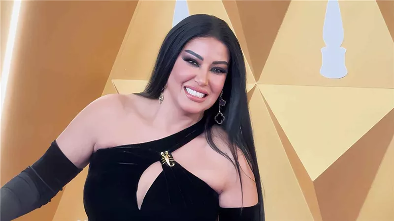 أول تعليق من سمية الخشاب على خلافها مع غادة عبد الرازق