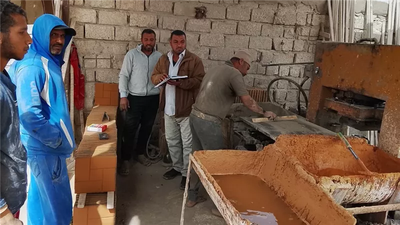 مديرية العمل تنفذ حملة تفتيش مشتركة على عدد من المنشآت التجارية بأسيوط