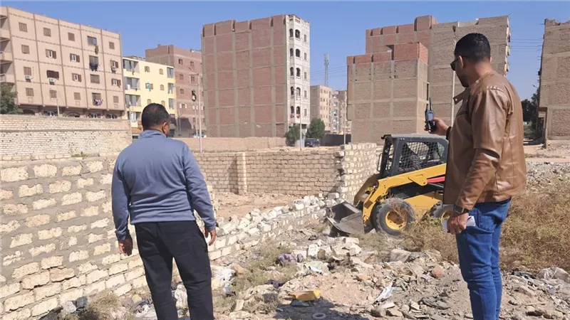 إزالة 40 حالة تعدٍ على الأراضي الزراعية في قنا|تفاصيل