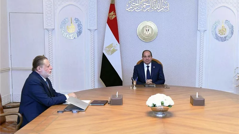 خبراء لـ إيجبتك: اجتماع السيسي والمركزي يظهر قدرة مصر على مواجهة أي تقلبات