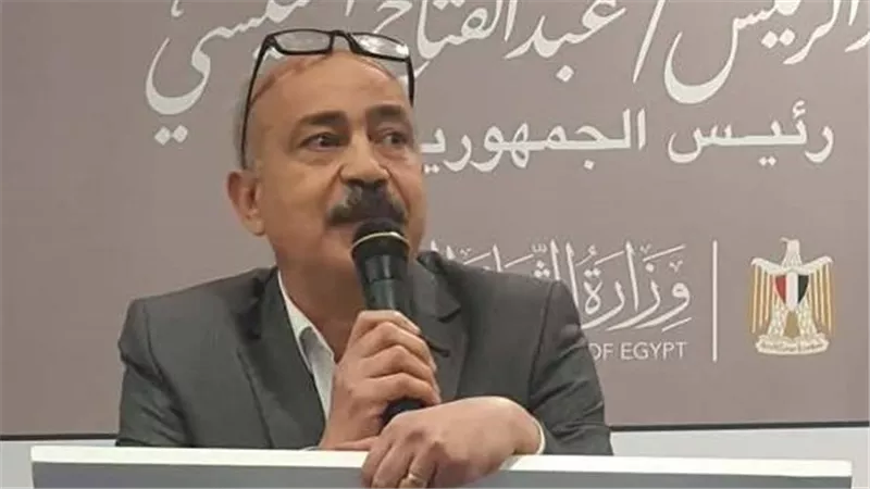 ماجد أبادير يضع روشتة إنقاذ النشر: جمارك أقل.. وحرية أكبر|خاص