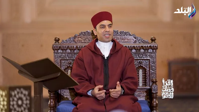 هل الملائكة بنات أم أولاد؟ إمام وخطيب مسجد السيدة زينب يحسم الجدل