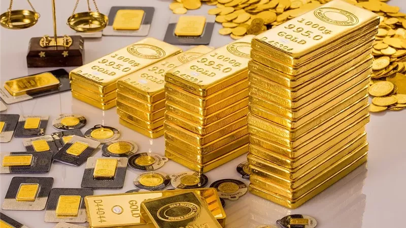الذهب على أعتاب مستويات قياسية جديدة بدعم التوترات الجيوسياسية|تفاصيل