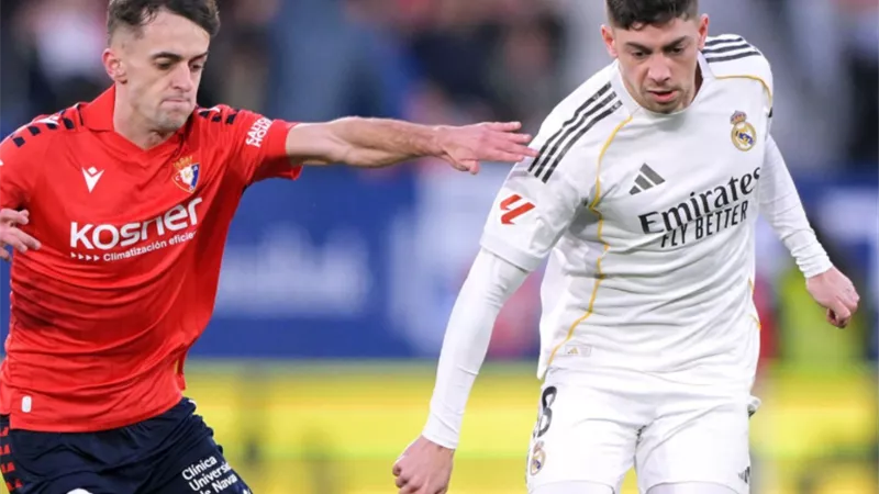 ريال مدريد يتأخر أمام أوساسونا بهدف في الشوط الأول بالليجا