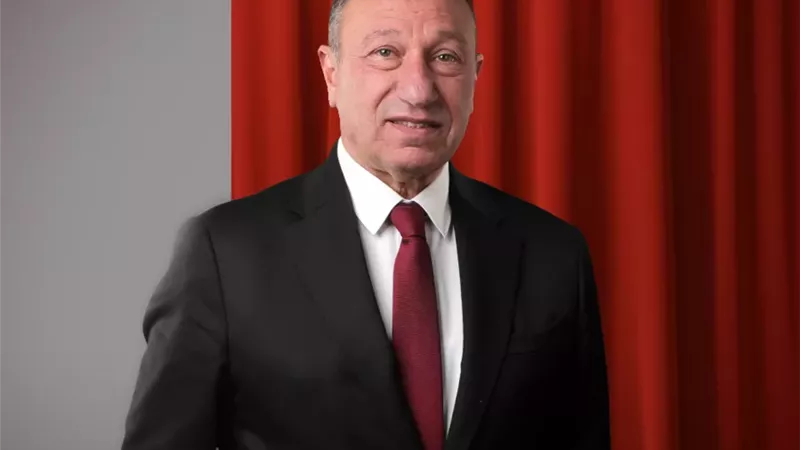 سر سفر الخطيب إلى السعودية |تفاصيل
