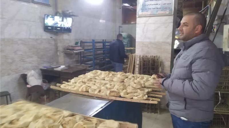 تشديد رقابي على المخابز والأسواق بالمنيا.. وتحرير 164 مخالفة تموينية 