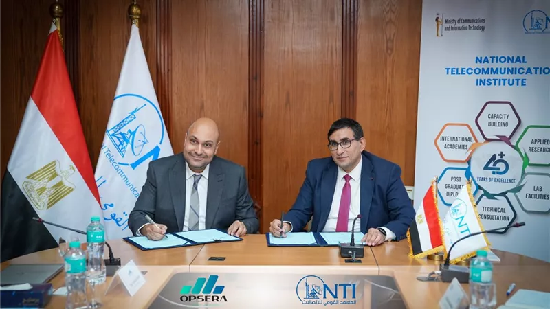 «القومي للاتصالات» يوقع بروتوكولا مع «أوبسيرا» لربط التدريب بسوق العمل