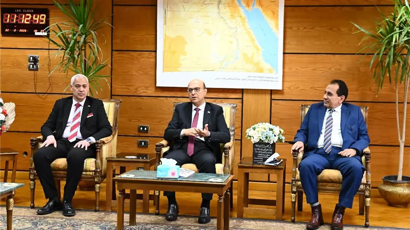 المنشاوي يستقبل وفد مركز المعلومات ودعم اتخاذ القراربجامعة أسيوط 