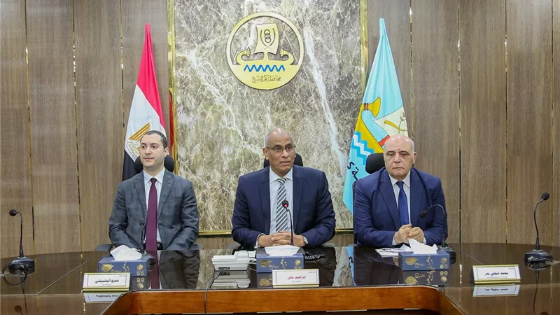 محافظ كفر الشيخ يلتقي الصحفيين والإعلاميين ويستعرض أولويات المرحلة المقبلة