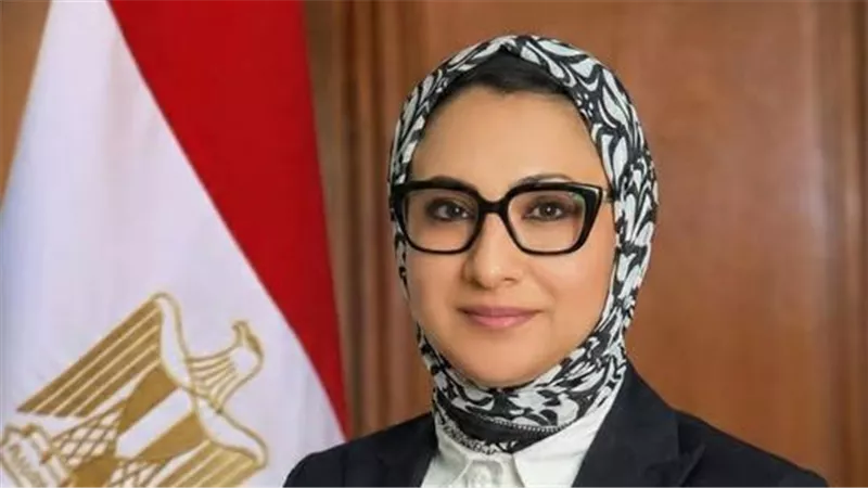 محافظ الوادي الجديد توجه بحظر نشر لافتات التهنئة في الميادين والشوارع 