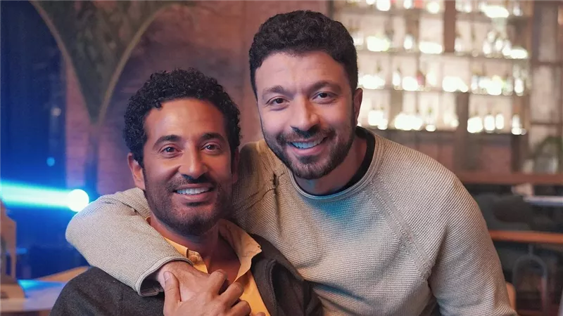 بعد حريق اللوكيشن.. مخرج 