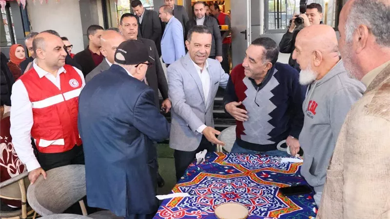 محافظ المنوفية يشارك حفل الإفطار الجماعي للأيتام والمسنين 