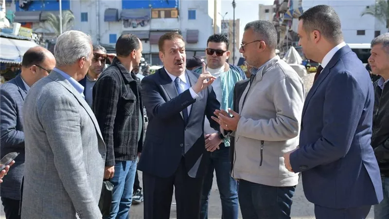 محافظ بورسعيد يتفقد أعمال تطوير المرحلة الثانية من منطقة علي بن أبي طالب 